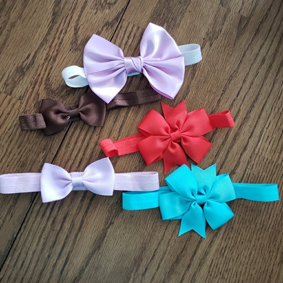 Other - Mini bow lot